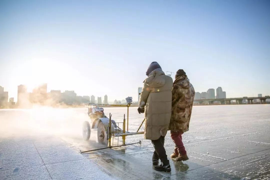 鋸(ju)冰車采冰工具(ju)