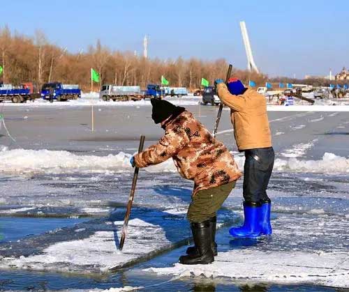 哈爾濱(bin)冬季采冰 采冰(bing)工具